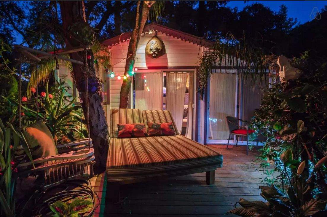 Airbnb’s 10 most desired destinations and accommodations - image