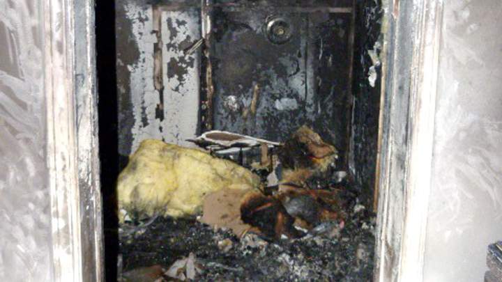 Four people were able to escape a Saskatoon house fire due to a working smoke alarm.