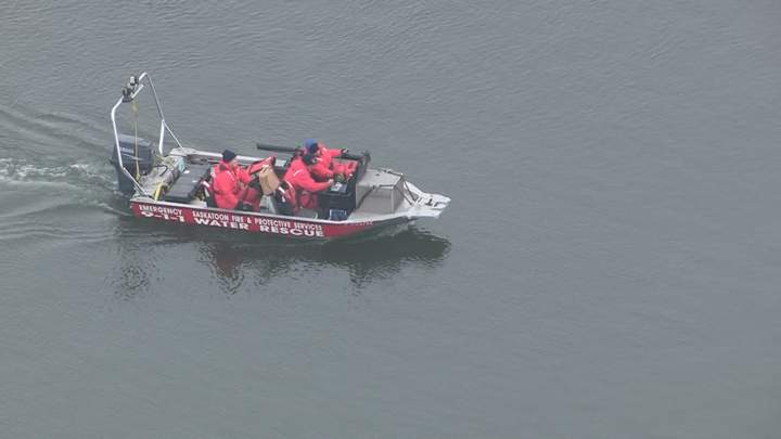 Search of South Saskatchewan River underway after woman reportedly jumps off of the Broadway Bridge.