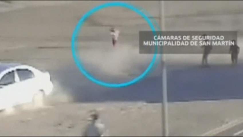 Caught on camera: mother, daughter miraculously survive hit by speeding car - image