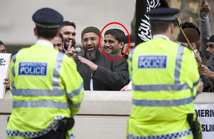 Siddhartha Dhar with Anjem Choudary at a demonstration in London in 2011.