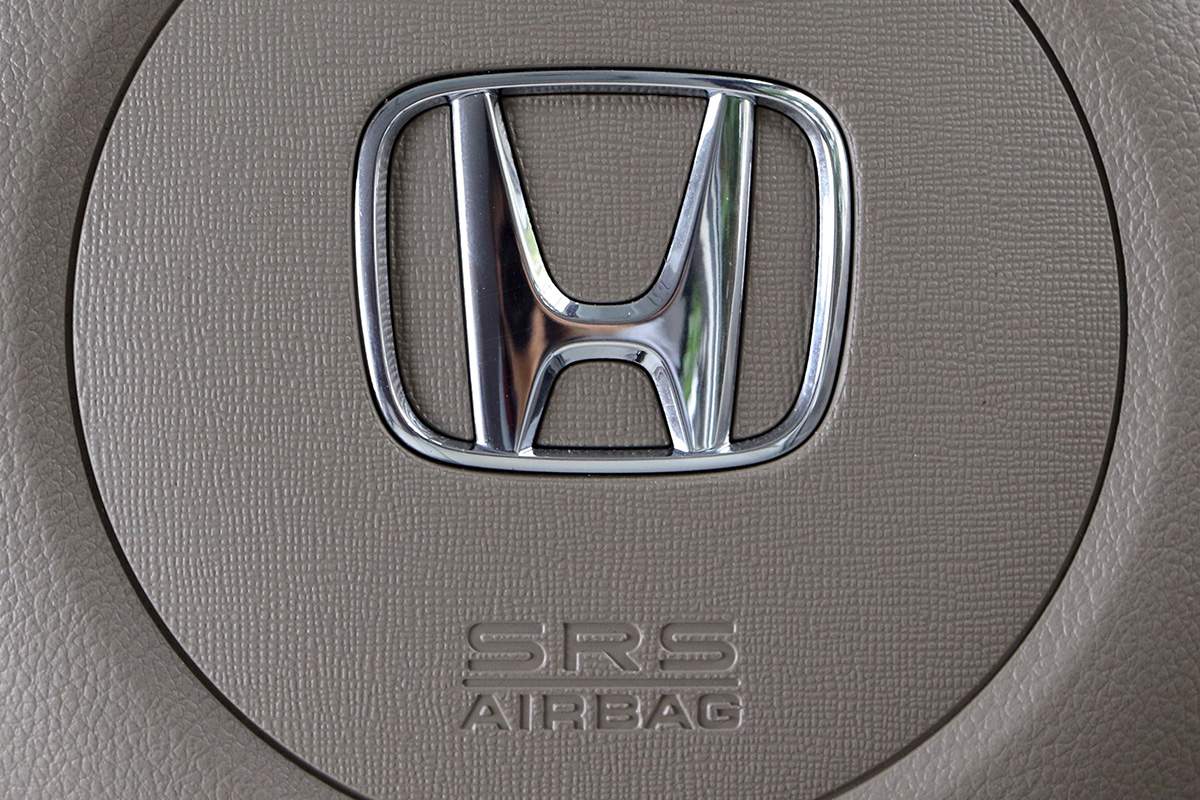 An airbag of a Honda vehicle is displayed in Tokyo on June 15, 2015.
