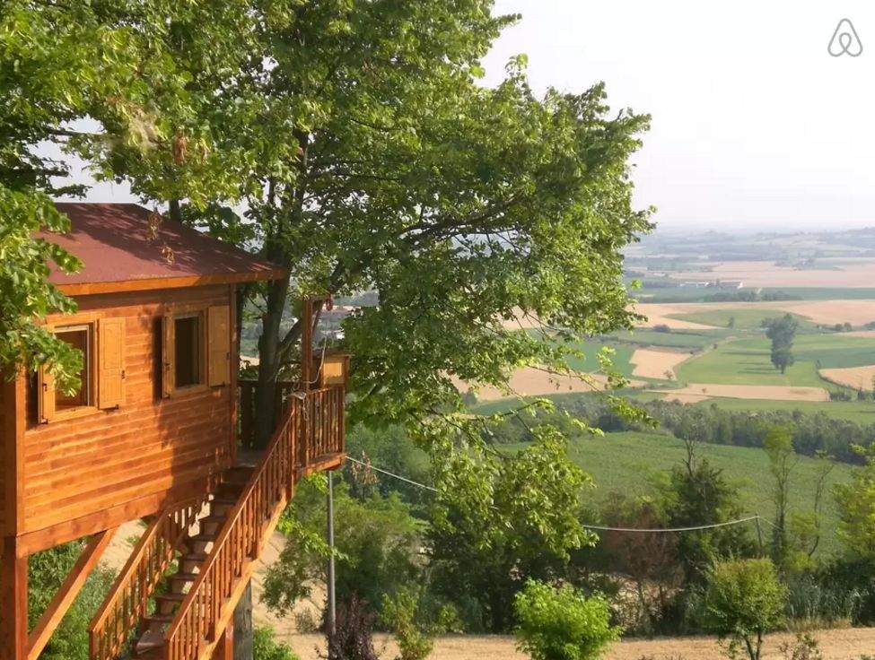 Airbnb’s 10 most desired destinations and accommodations - image