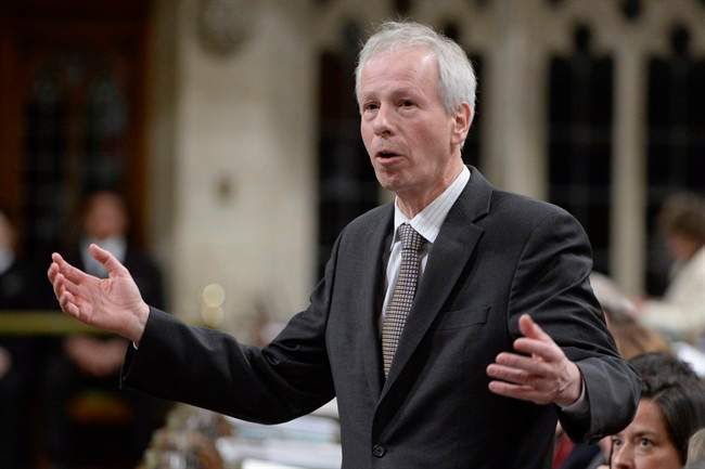 Foreign Affairs Minister Stephane Dion was advised to bring up human rights issues at  December meeting with his Saudi counterpart, documents show.