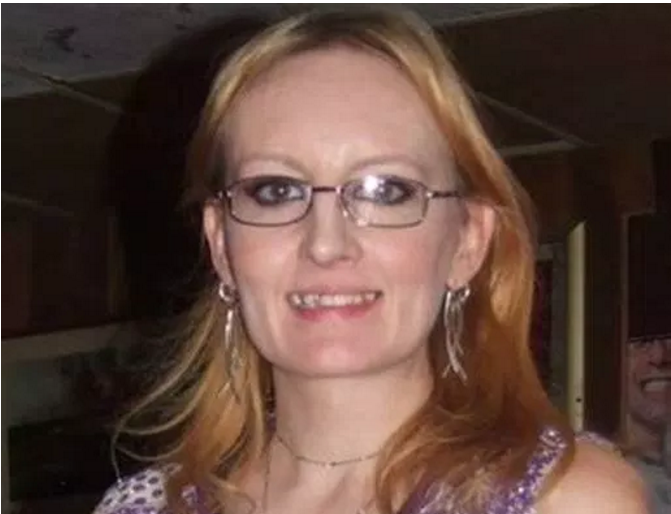 Photo of Lisa Mitchell taken October 27. 2012.