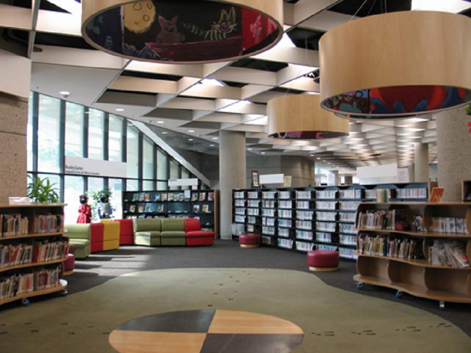 The city of Winnipeg is temporarily closing each floor of the Millennium Library on a staggered basis for renovations on Monday.