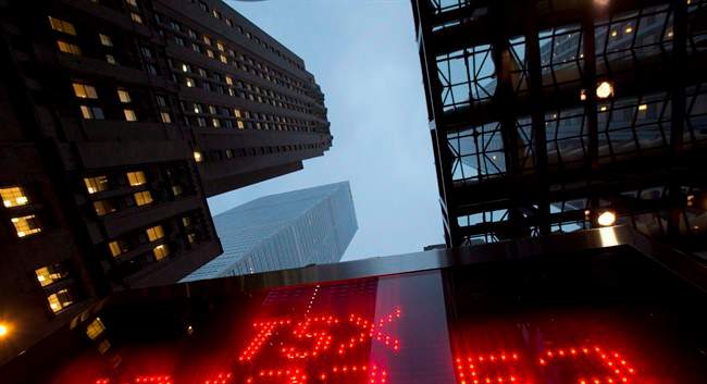 Fears about oil glut and global banks trigger latest sell-off on TSX - image