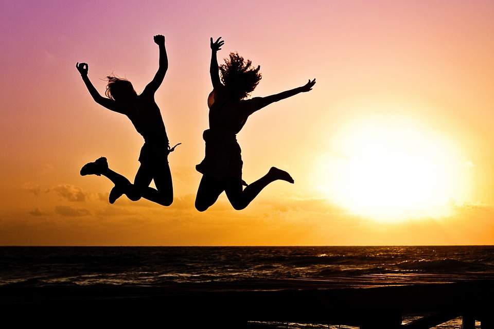 Majority of Canadians are pretty happy with their lives according to an Angus Reid poll.