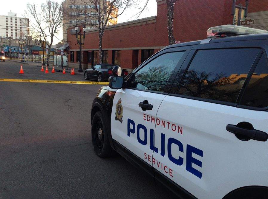 Police investigating after it was reported shots were fired outside a bar near 81 Avenue and 105 Street, March 27, 2016.