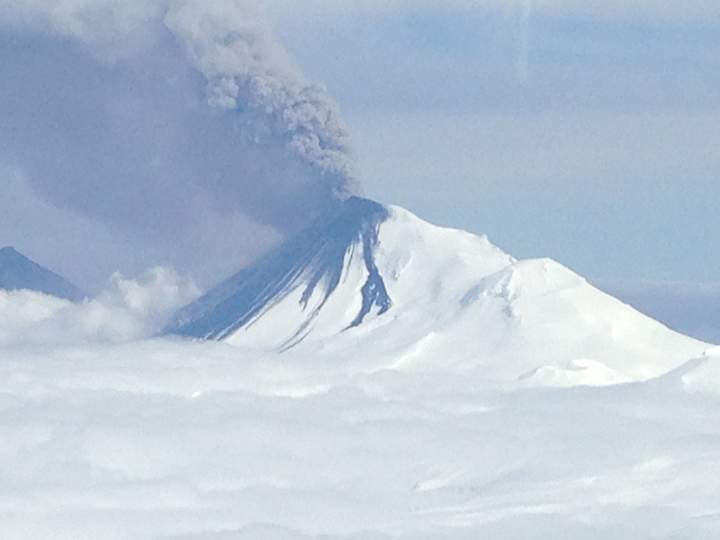 A view of the Pavlof volcano at 2.3 kilometres.