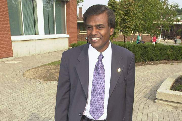MPP Bas Balkissoon leaves East York Civic centre on Sept. 30, 2002.