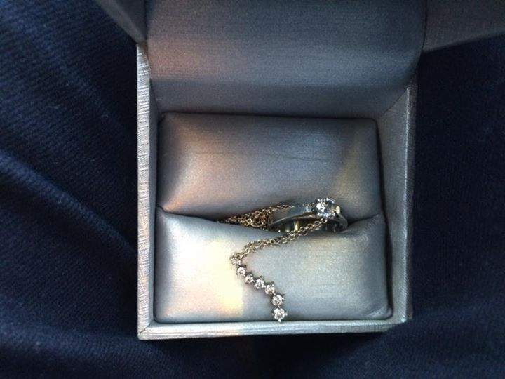 Don't leave your jewelry laying around if you have young kids — especially if they're in a "flushing phase." It's a lesson a B.C. woman learned the hard way.