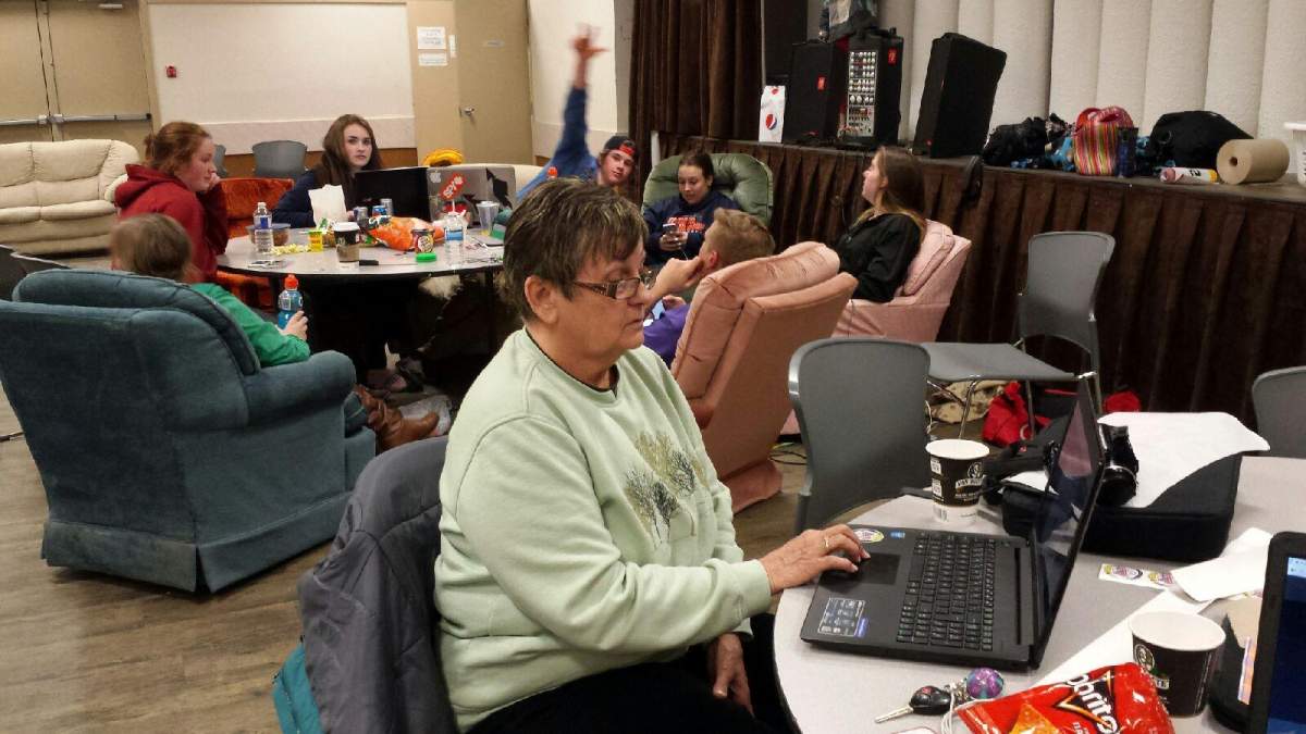 Some Lumby residents stayed up all night voting for their community in the Kraft Hockeyville contest. 