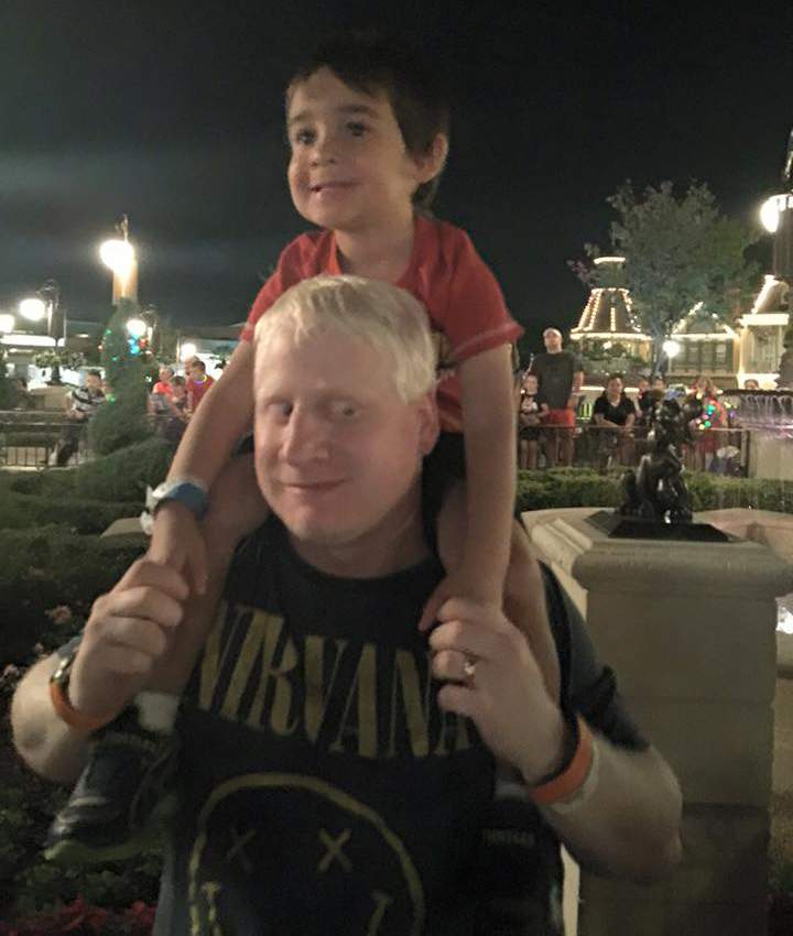 Jason Thompson believes he was escorted off a Toronto bus because he has albinism and does not have the same skin tone as his son.