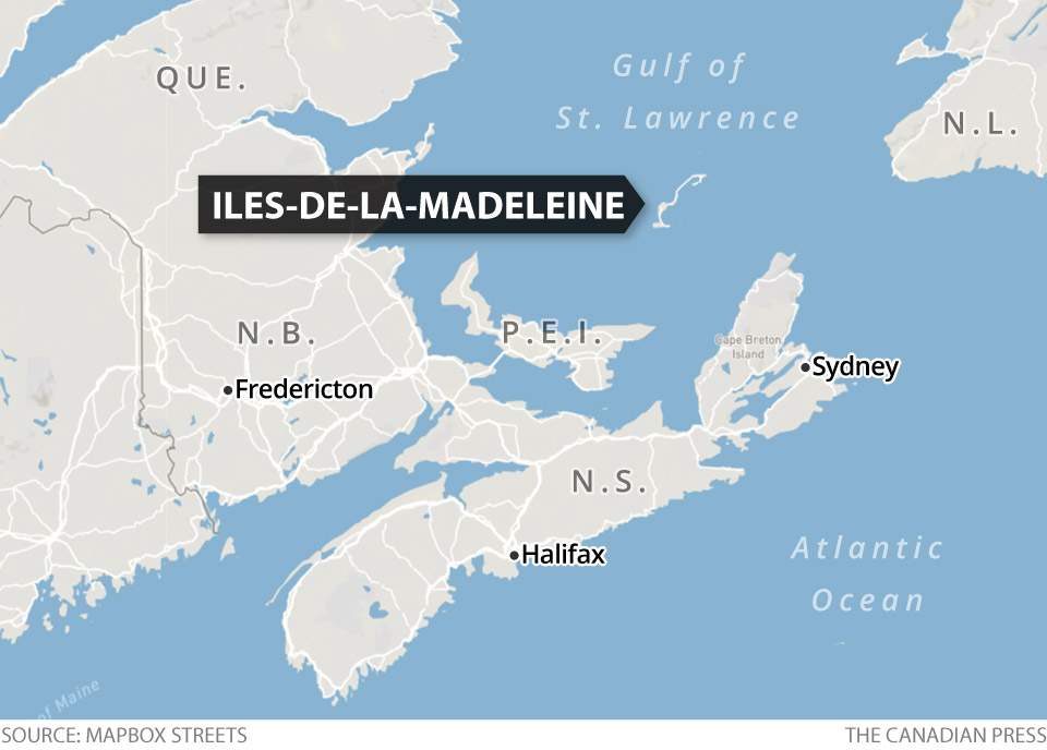 A plane has crash in a field near the airport in Havre-aux-Maisons in the Îles de la Madeleine, Tuesday, March 29, 2016.