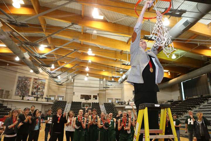 Dally, Dukate lead Saskatchewan Huskies to 85-71 win over Ryerson Rams in women's basketball final.