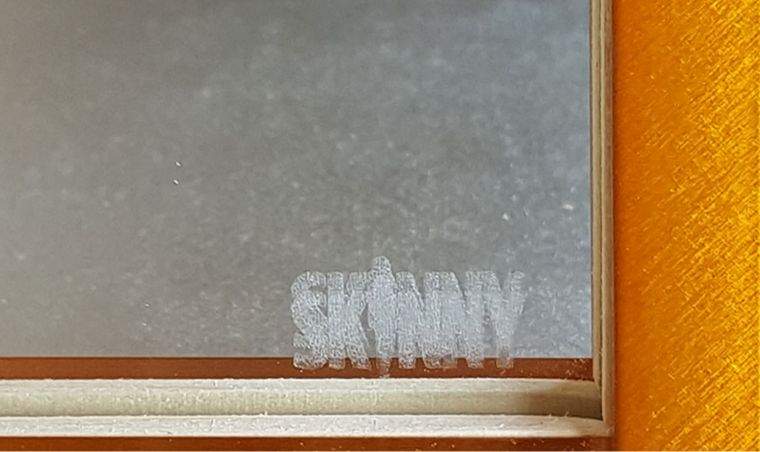 Skinny mirror on the wall: is it fair or not at all?.