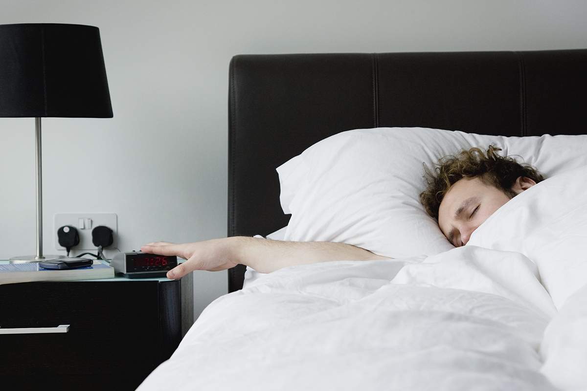 Jet fans could be using the snooze button Friday thanks to the late start to Game 4.