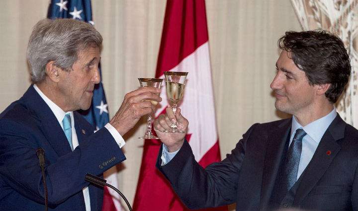 Secretary of State John Kerry and Prime Minister Justin Trudeau toast each other during a luncheon at the US Department of State during Trudeau’s State visit March 10, 2016 in Washington, D.C.