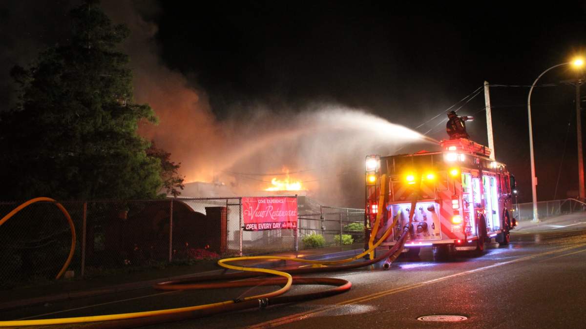 Fire at a golf club in Abbotsford on April 19, 2016.