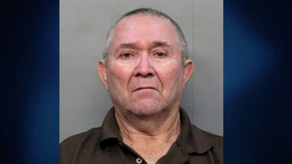 Caught on camera: 70-year-old man shoots at neighbours over feeding stray cats - image