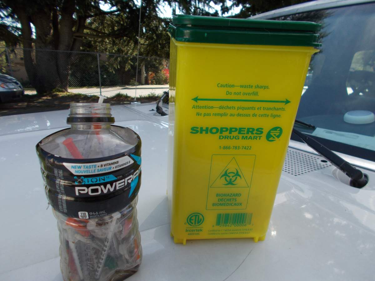 Discarded needles were found outside a Nanaimo apartment complex.