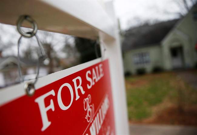 What you should know before helping your kids with a down payment - image