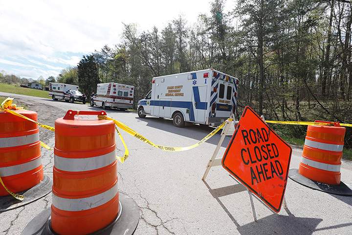 8 dead in ‘execution-style’ mass killing in rural Ohio, killer remains on loose - image