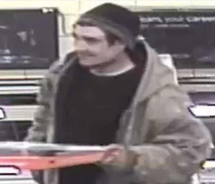 Police described the suspect as aged 25 to 45 years old, wearing a black toque, black shirt, beige parka, black pants and beige construction boots with black tips.
