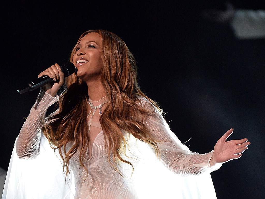 Beyoncé performs on stage at the 57th Annual Grammy Awards in Los Angeles on February 8, 2015. 