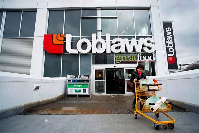 Loblaw's $25 card is likely a shrewd strategy to reduce legal costs, says experts.