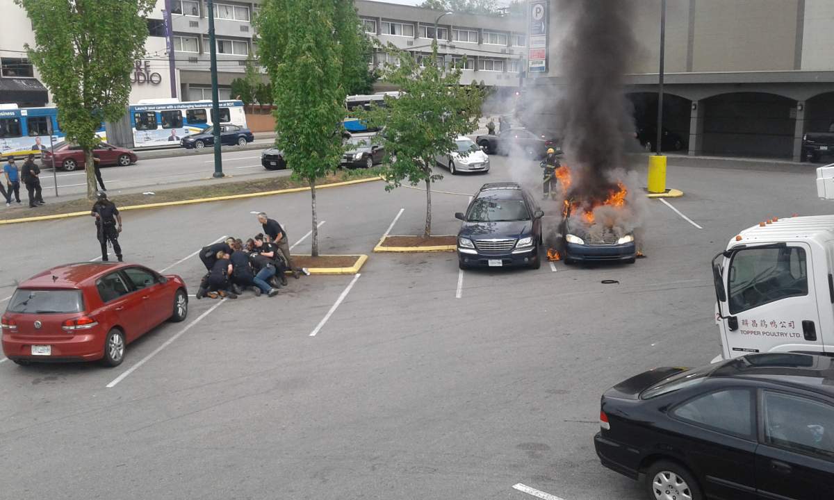 Man arrested following police-involved shooting in Vancouver - image