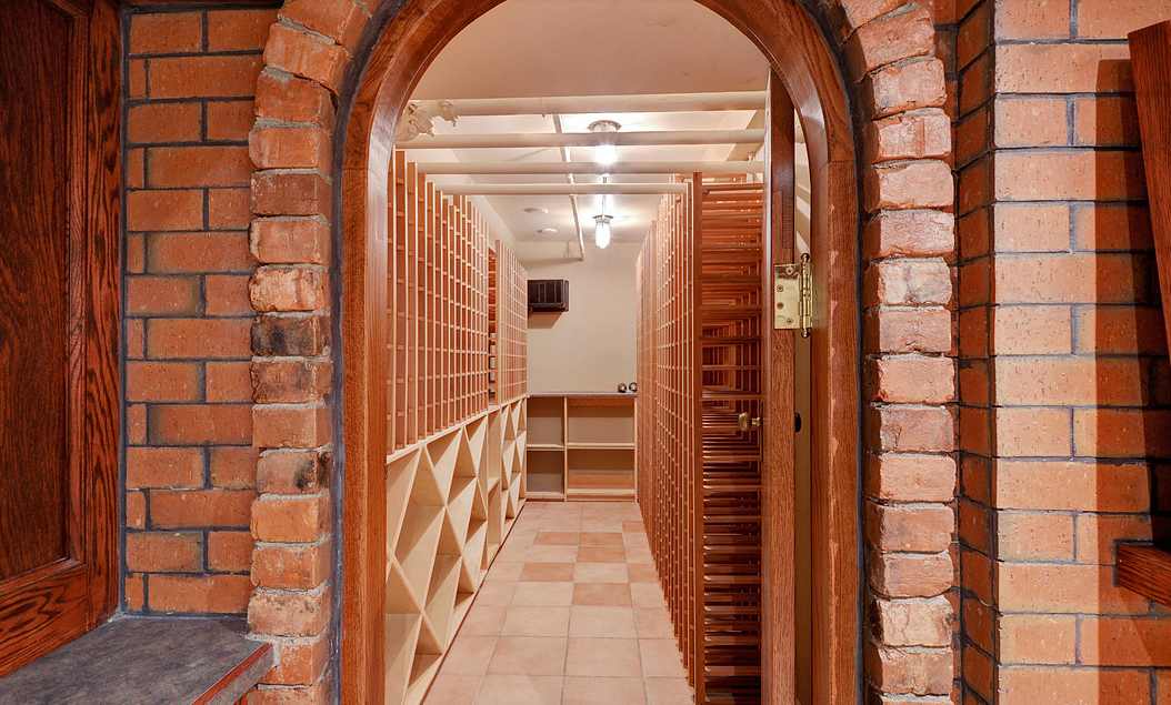 $2 million heritage mansion in Victoria shows striking contrast in real estate prices - image