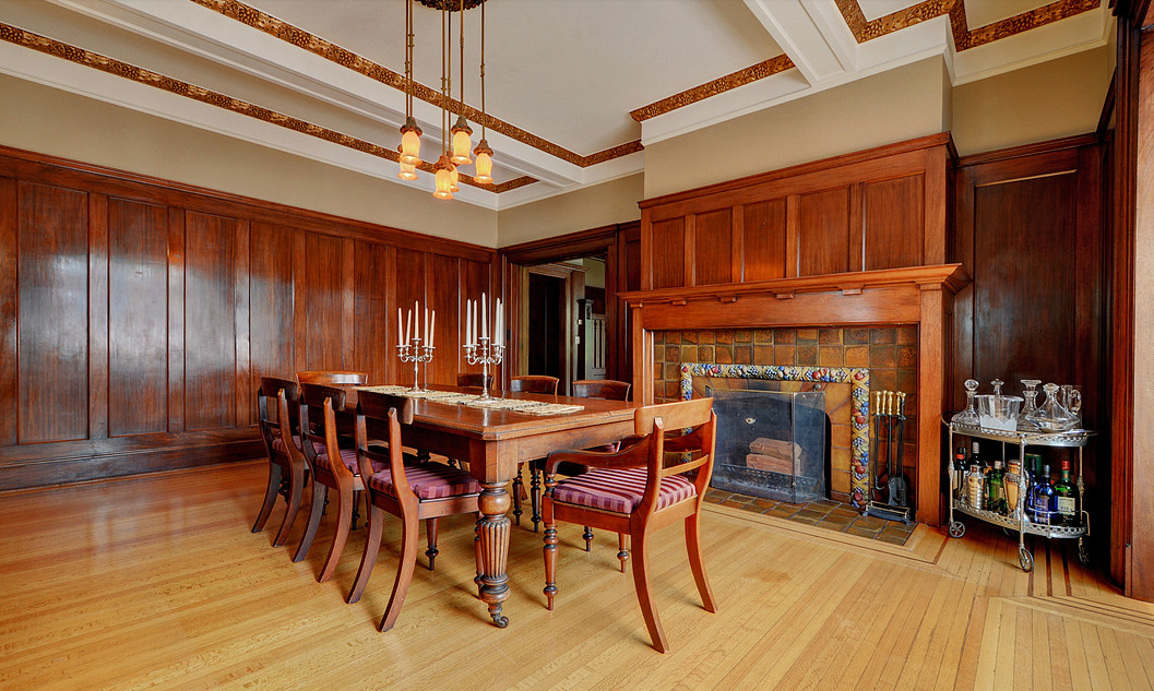 $2 million heritage mansion in Victoria shows striking contrast in real estate prices - image