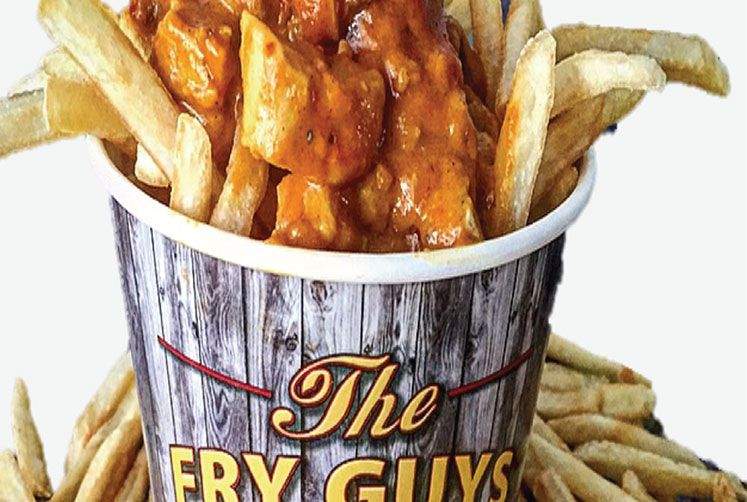 Butter chicken poutine