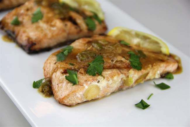 What foods pregnant women should eat – and what they should avoid - image