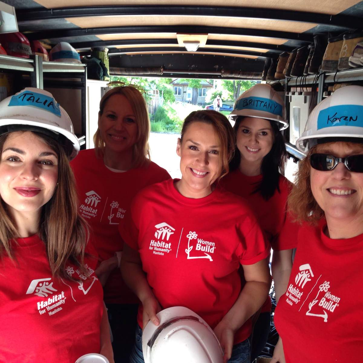 Global News helps build a home for a Winnipeg family - image