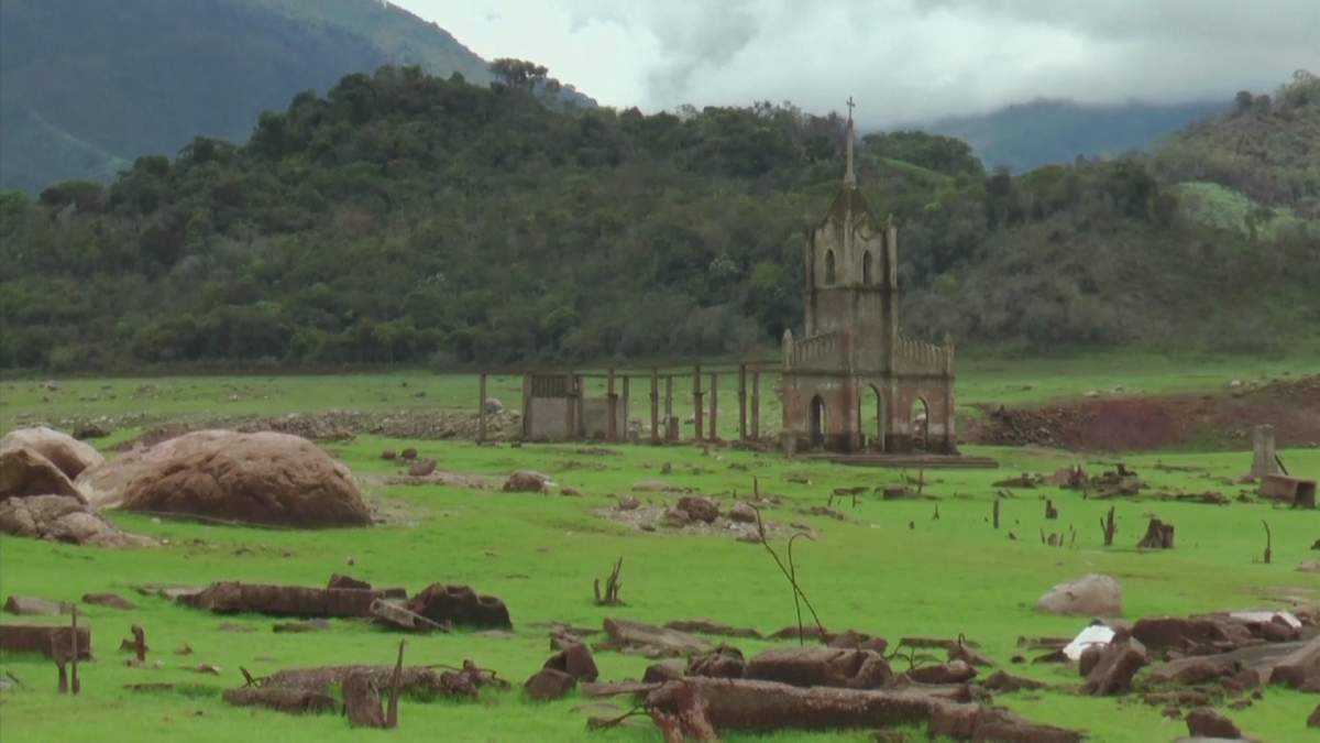 Sunken village in Venezuela re-emerges after decades underwater - image