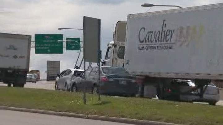 A view of the bottleneck entering the Sources Boulevard Overpass