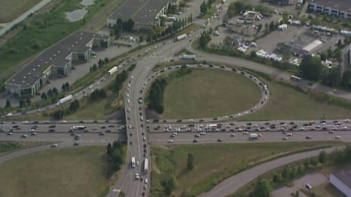 Annacis Island businesses vent as traffic gridlock worsens - image