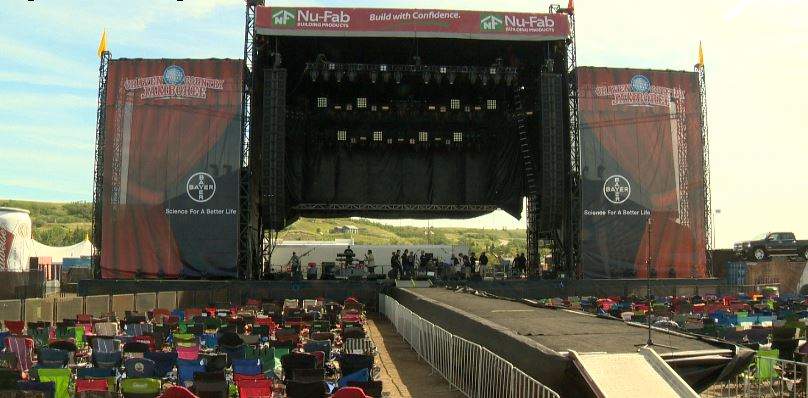 A woman attending a weekend music festival in Saskatchewan says she was disgusted to see several young people catch a seagull and stomp it to death.
