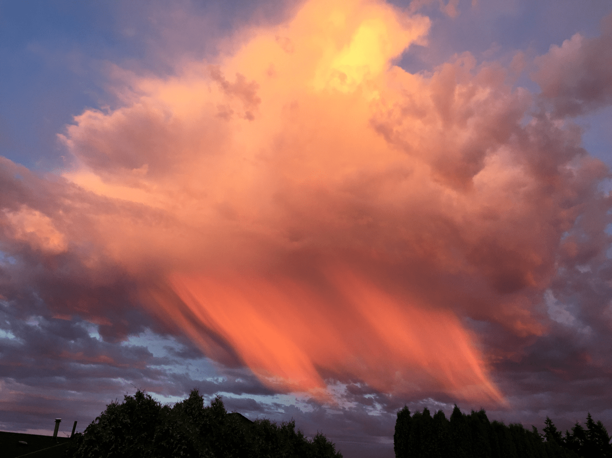 What was behind Thursday’s cloud formation in Abbotsford? - image