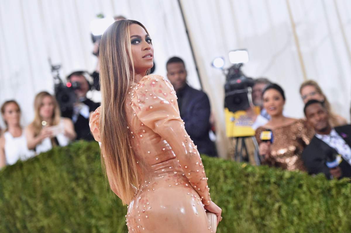 Beyonce attends the "Manus x Machina: Fashion In An Age Of Technology" Costume Institute Gala at Metropolitan Museum of Art on May 2, 2016 in New York City.
