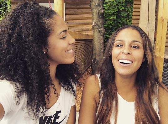 Kia Nurse and her sister, Tamika. 