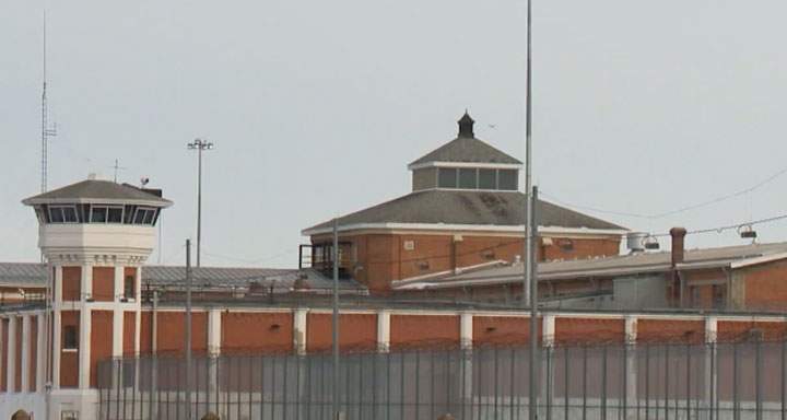 An inmate from the medium security unit at the Saskatchewan Penitentiary has died, according to Correctional Service Canada.