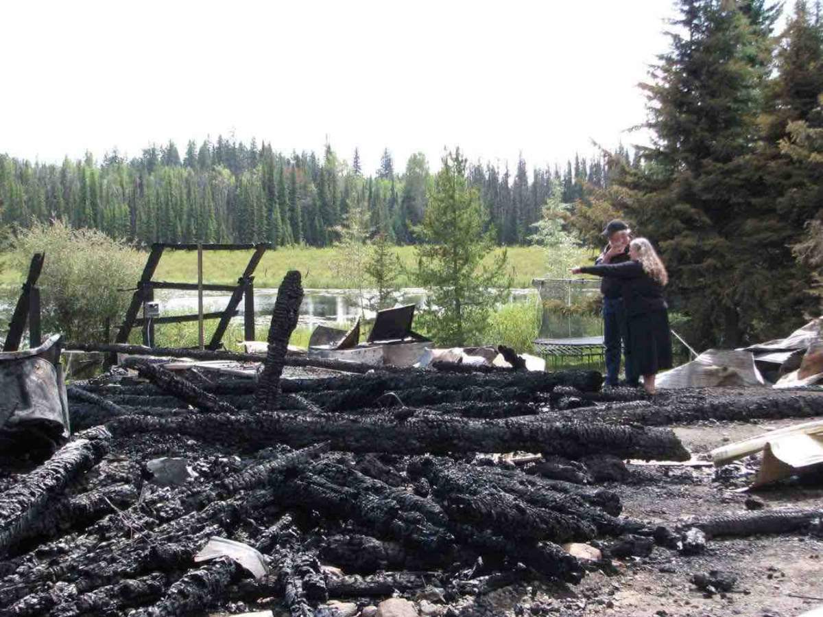 Cariboo family of 13 devastated after home burns down - image