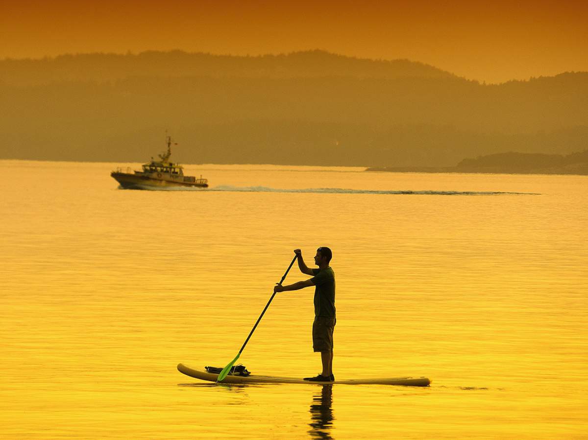 17 temperature records broken across B.C. on Thursday - image