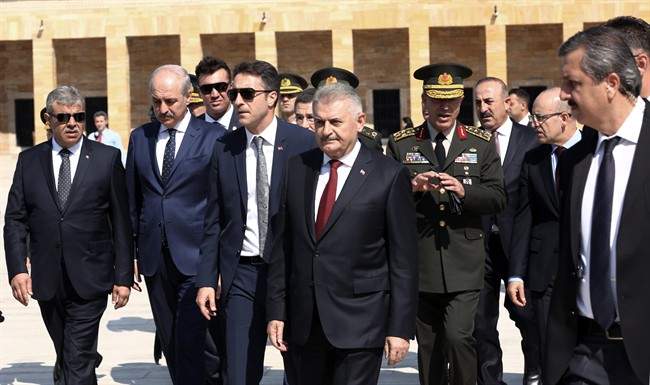 Turkey in cross-border operation to free Islamic State-held Syrian town - image