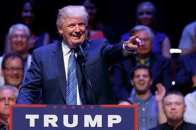 Donald Trump has announced his team of economic advisers.