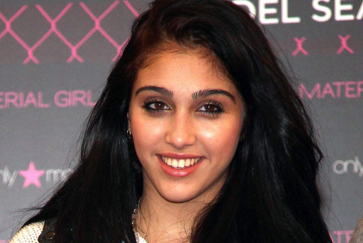 Lourdes Leon
